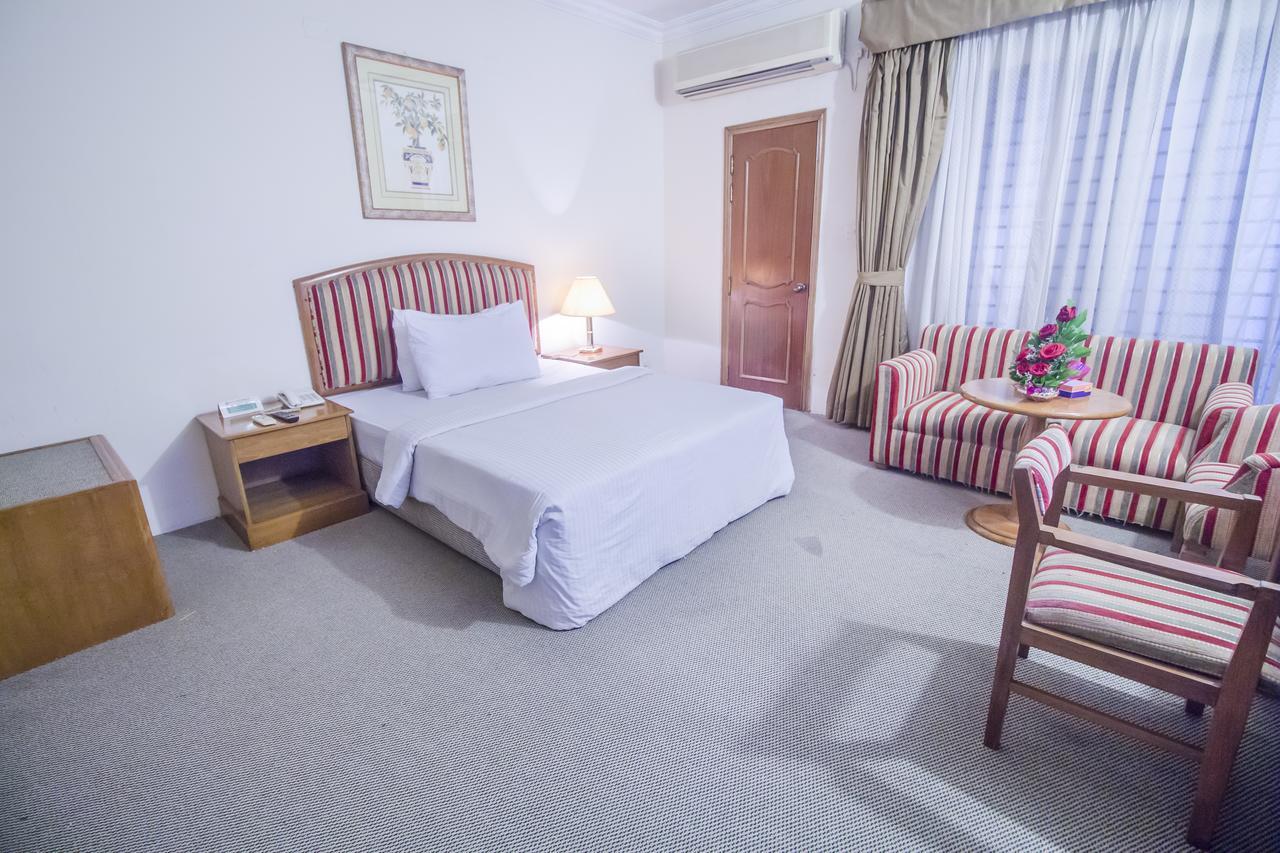 דאהקה Hotel Swiss Park מראה חיצוני תמונה