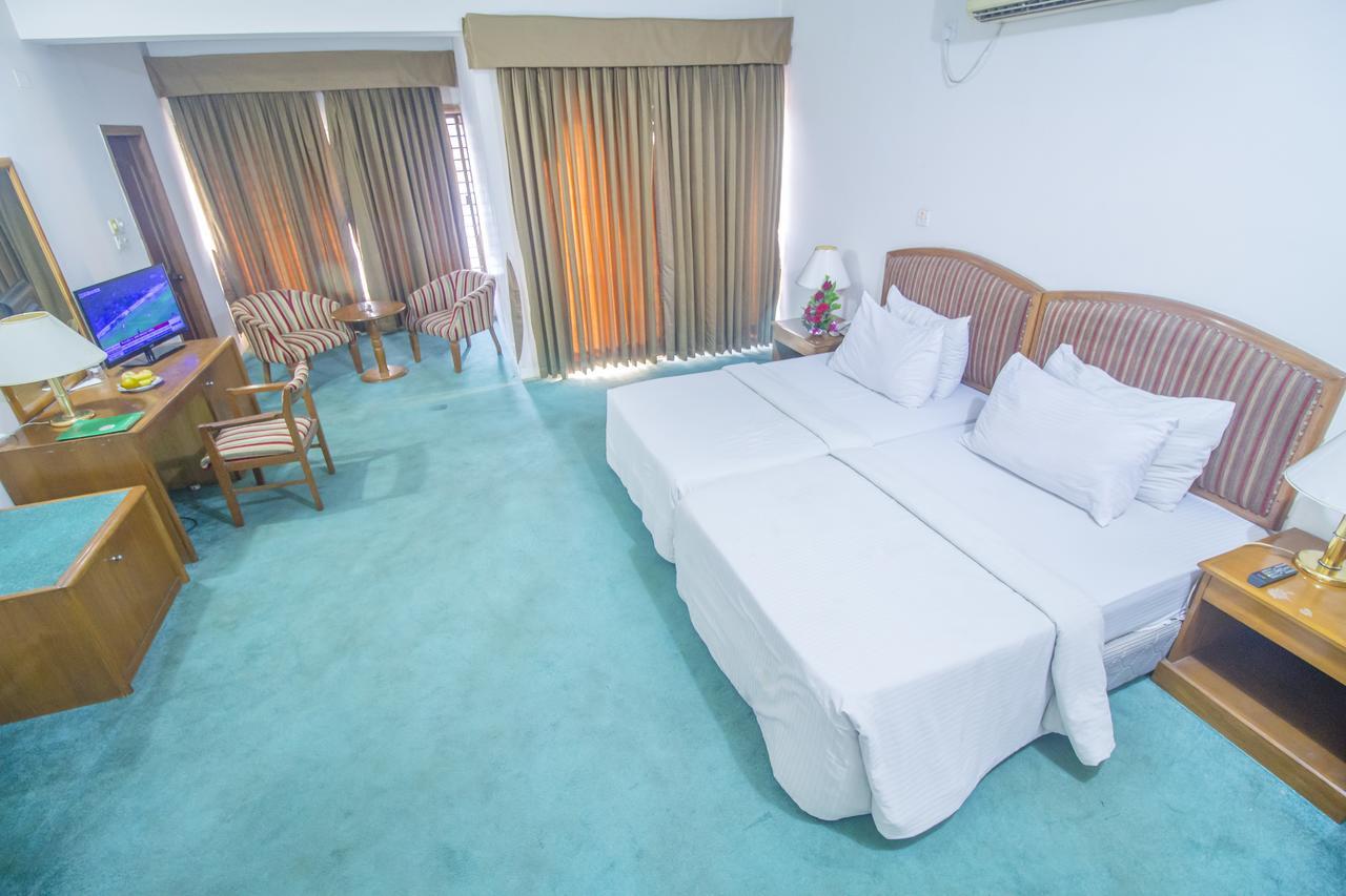 דאהקה Hotel Swiss Park מראה חיצוני תמונה