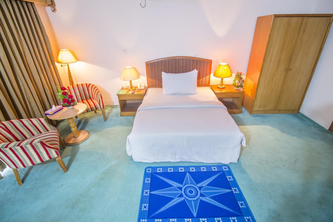 דאהקה Hotel Swiss Park מראה חיצוני תמונה