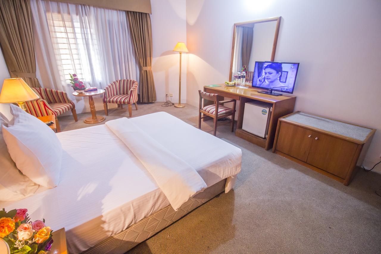 דאהקה Hotel Swiss Park מראה חיצוני תמונה