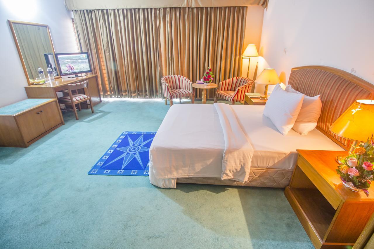 דאהקה Hotel Swiss Park מראה חיצוני תמונה